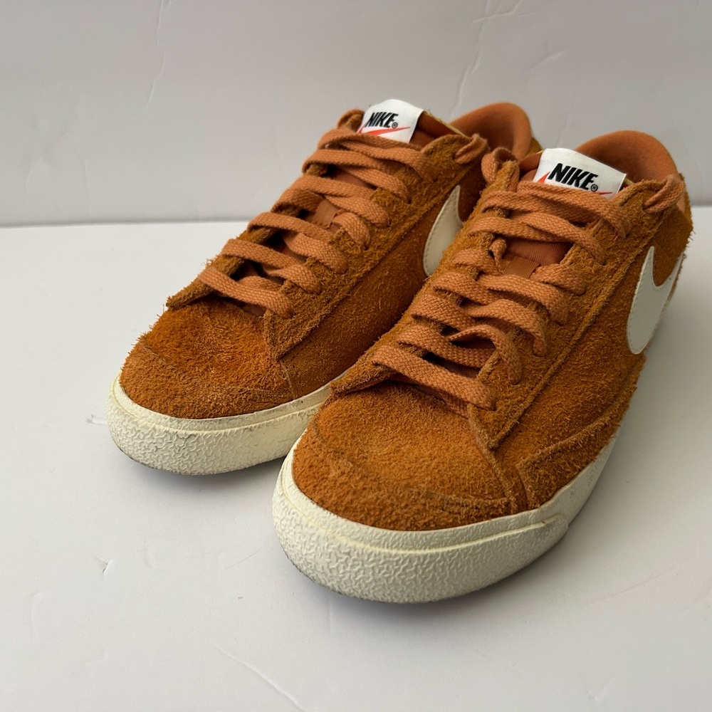 Nike Blazer Low '77 Vintage orange